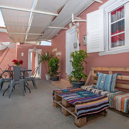 Doras Beach Bungalow B By "Elite" Plános Екстериор снимка