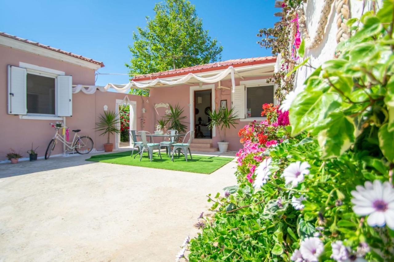 Doras Beach Bungalow B By "Elite" Plános Екстериор снимка